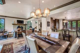 304 Streamside Court, Unit 25, Owl Creek Townhome Erik Cavarra